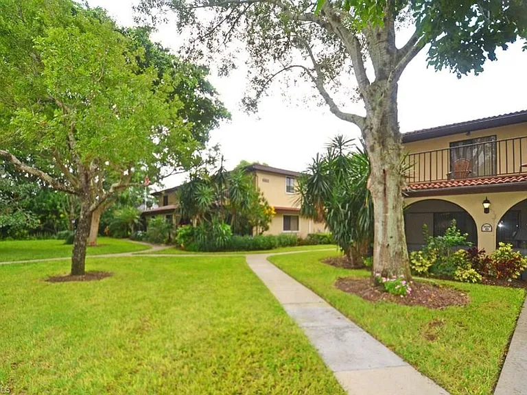 27750 Hacienda East Blvd #208B — Photo 15
