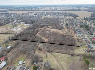 705 E Everett St, Marion, IL 62959