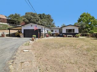 8980 Oak Rd, Salinas, CA 93907