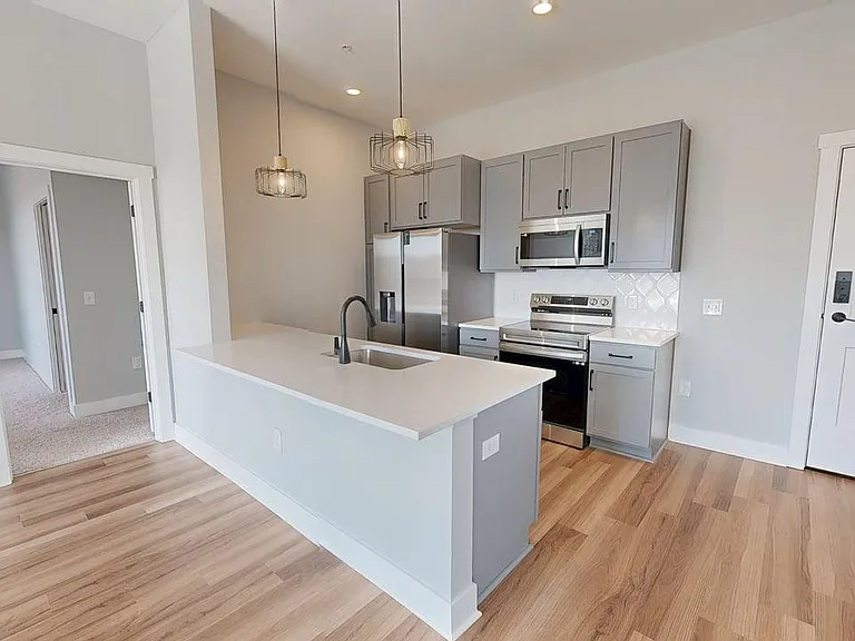 2D-Tillmore-at-Quarry-Trails-Kitchen 2D-Tillmore-at-Quarry-Trails-Kitchen