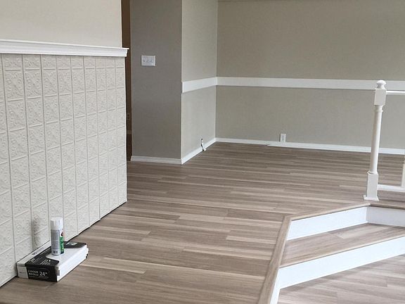 5th image of 3115 E McLoughlin Blvd