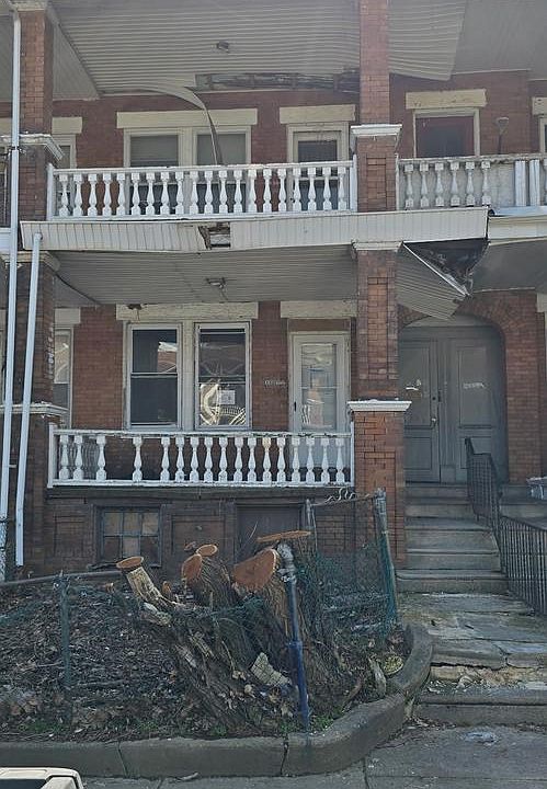 1st image of 6036 Catharine St