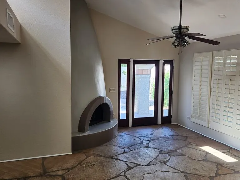 4615 E Monte Way — Photo 14