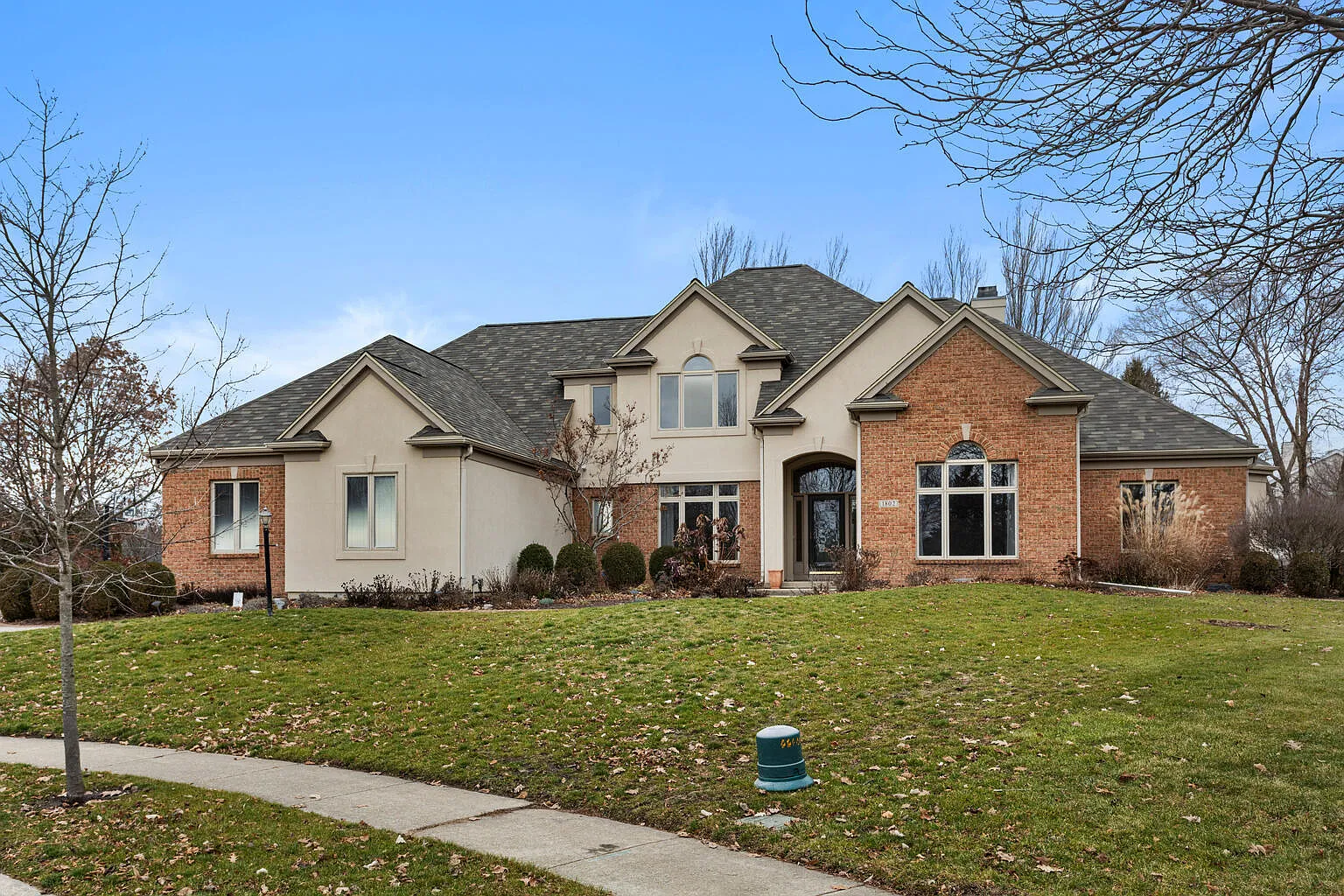 1802 Kensington Knoll Dr photo 1