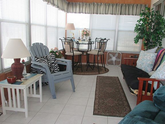 2nd image of 131 Harborhill Dr