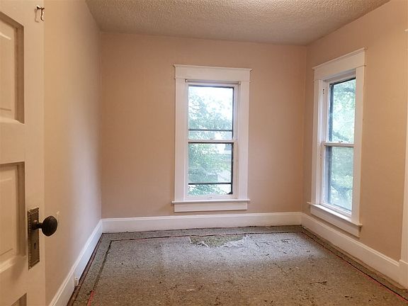 5th image of 2400 N 10th St