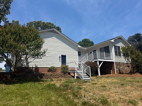 5th image of 3672 Oak Ridge Rd