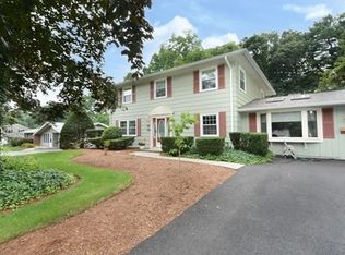 10 Myrna Rd, Framingham, MA 01701