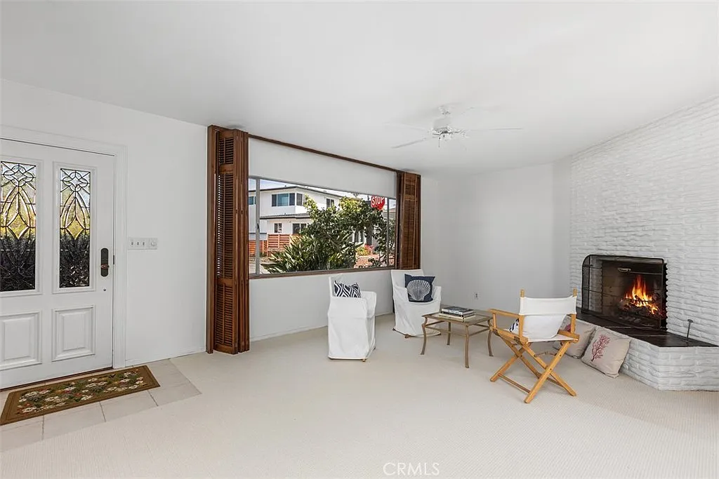 Building Photo - 401 Arenoso Ln #A