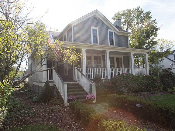 3rd image of 44 Owen Brown St