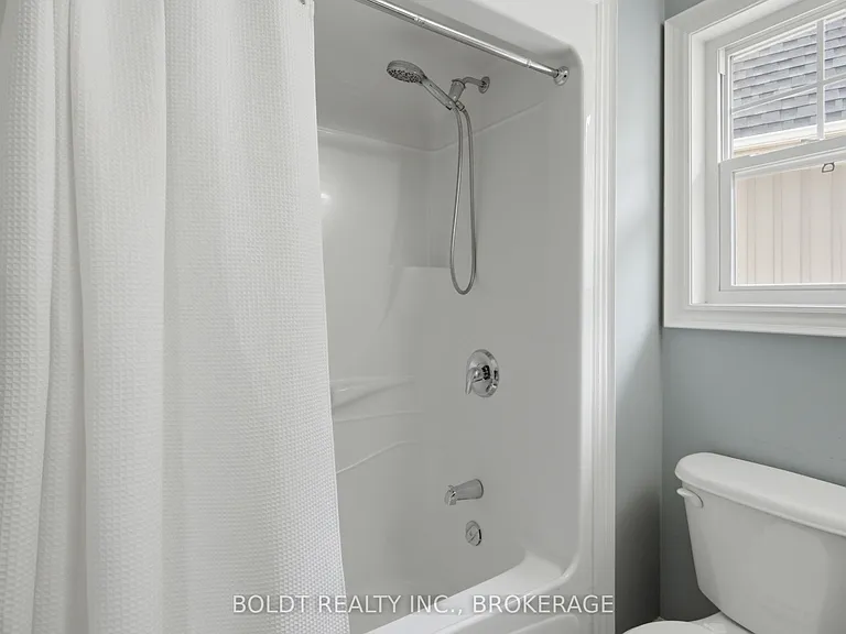 41 Durksen Dr — Photo 18