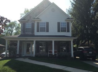 757 Lounsbury Ave, Rochester, MI 48307