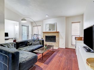 1818 Augusta Dr APT 10, Houston, TX 77057