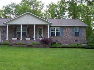 54 Sherwood Dr, Crossville, TN 38555