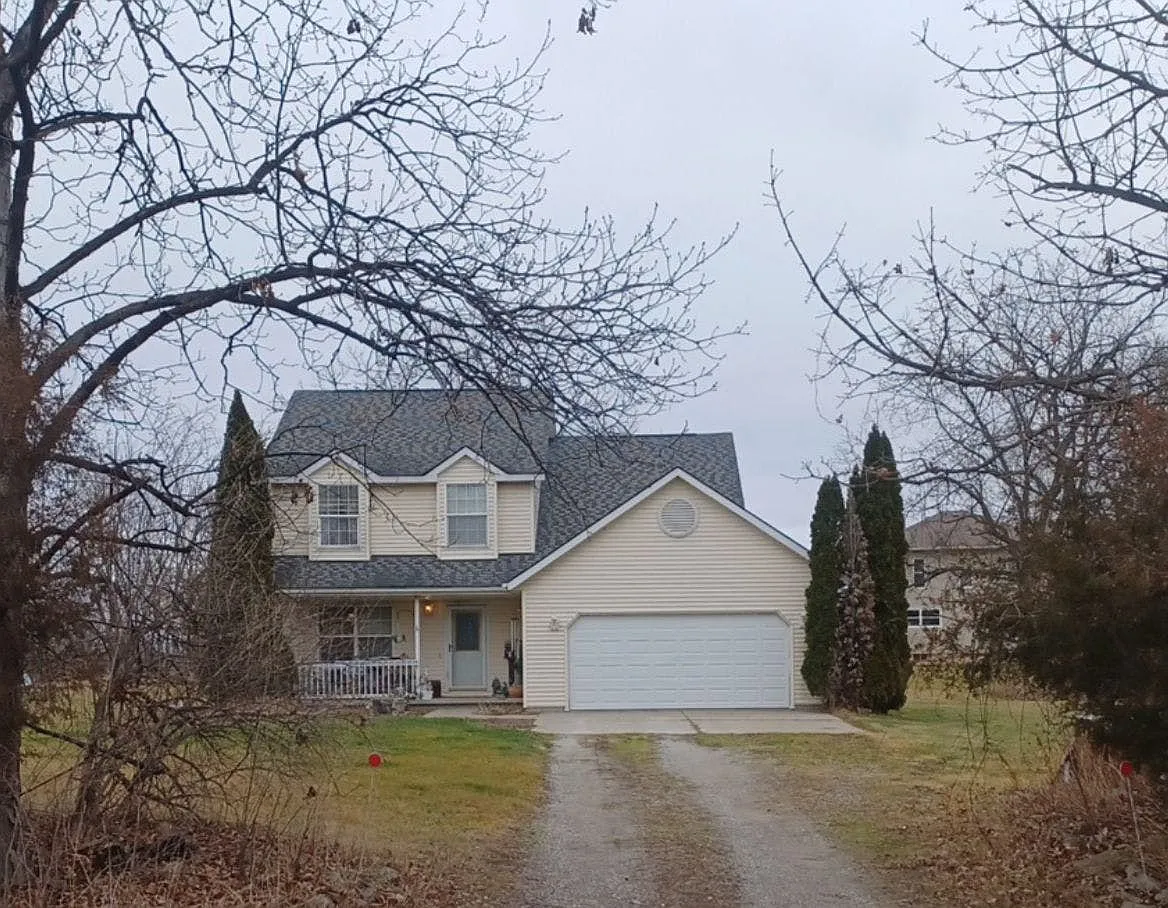 12507 Fairbanks Rd photo 1