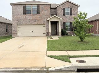 2429 Barzona Dr, Fort Worth, TX 76131