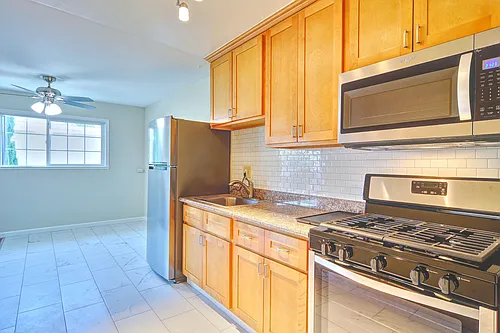 25401 Cypress Ave - Park Place Photo 1