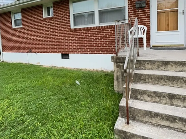 1129 Forest Park Blvd NW — Photo 3