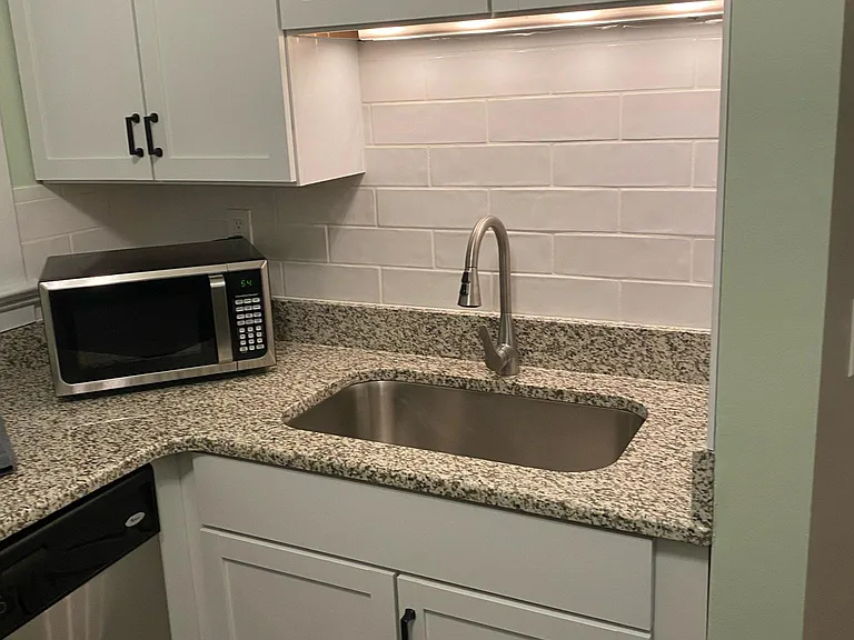 605 Park Ave #1 — Photo 19