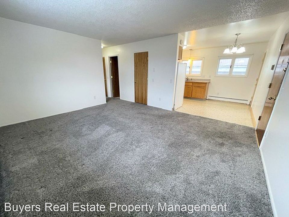 1st image of 3037 W 30th Ave #2