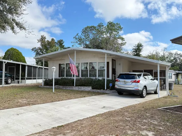 2219 Village Hill Dr, Valrico, FL 33594