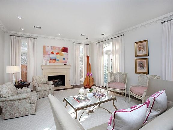 2nd image of 3012 Bryn Mawr Dr
