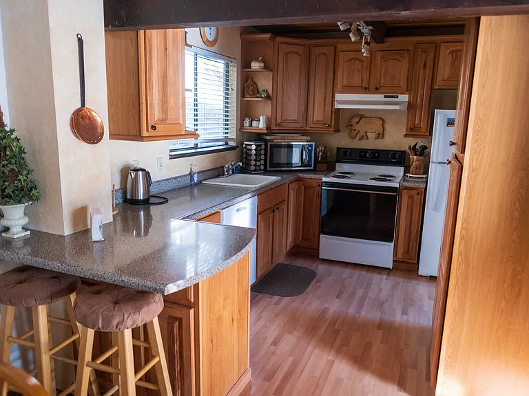 233 S Benjamin Dr #A — Photo 9