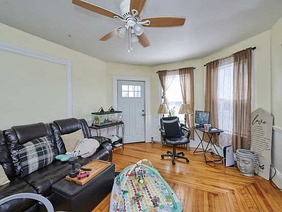 5th image of 44 A&b Park St