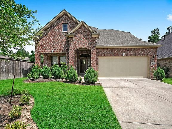 3rd image of 223 Capriccio Ln