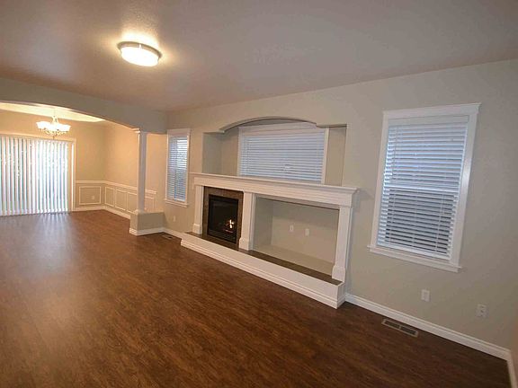 2nd image of 4821 145th Pl NE