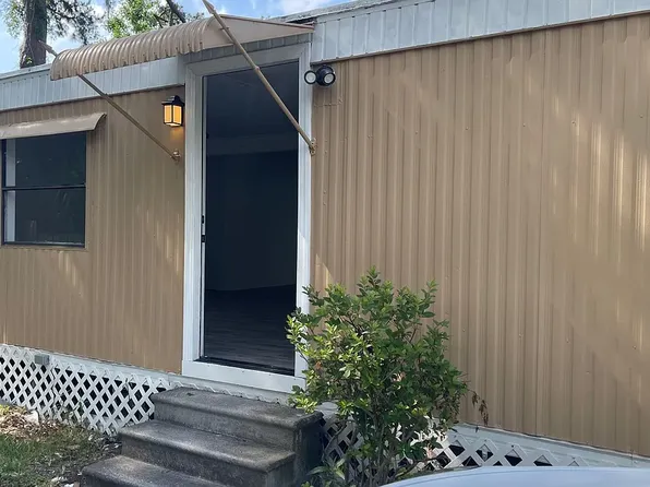 7637 Sunwood Dr, Jacksonville, FL 32256