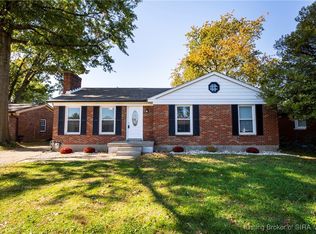 905 Longfield Dr, Clarksville, IN 47129