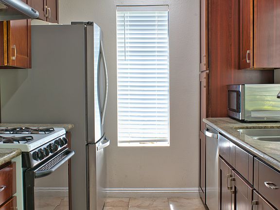 5th image of 13083 Wimberly Sq Unit 99