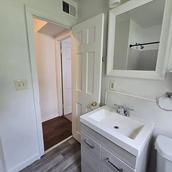 2553 Greenvale Rd — Photo 12