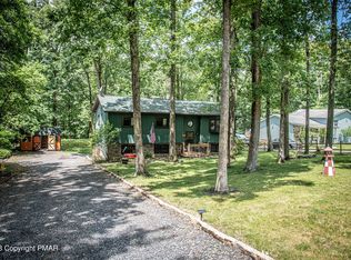 12416 Mountain Laurel Dr, East Stroudsburg, PA 18302