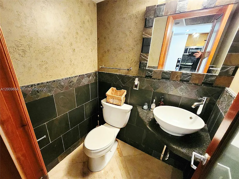 401 Golden Isles Dr #307 — Photo 12