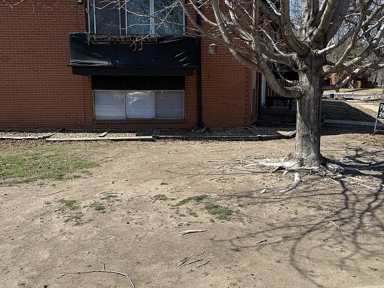 907 W River Blvd — Photo 2