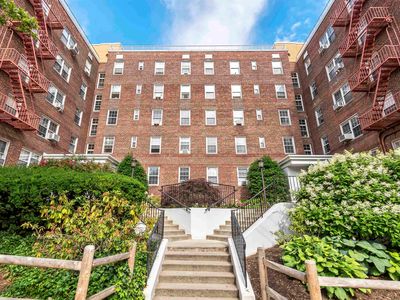 8400 Boulevard East #5A, North Bergen, NJ, 07047