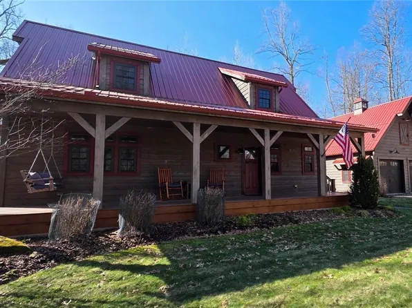 3989 Court Rd, Wakeman, OH 44889