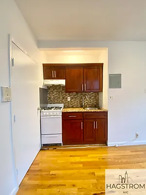 Rented by Hagstrom Management Inc | media 1