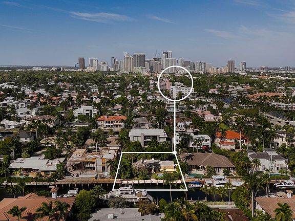 2nd image of 330 San Marco Drive