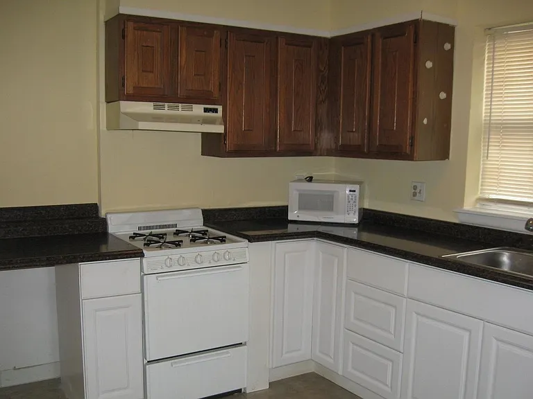 1048 South St #3 — Photo 7