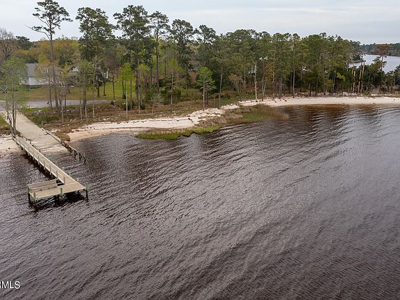 5th image of 123 Little Creek Drive