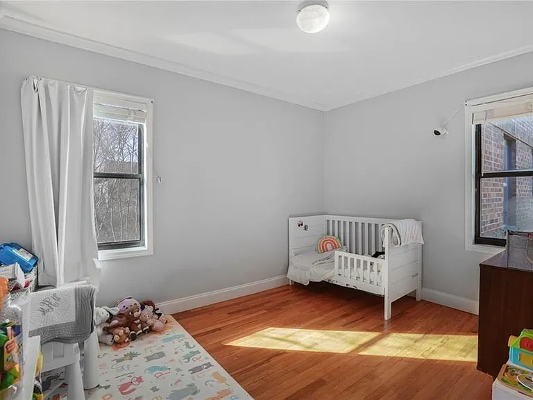 708 Argonne Ave NE #5 — Photo 14