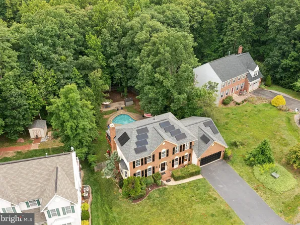 3803 Fallwood Ln, Fredericksburg, VA 22408