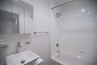 Rented by LEE & ASSOCIATES NYC RESIDENTIAL LLC