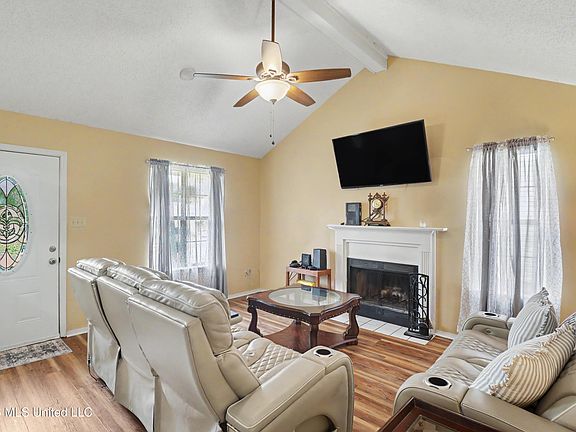 4th image of 13431 Windridge Dr