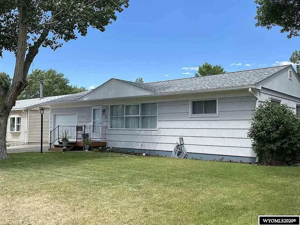 317 N 15th St E, Riverton, WY 82501