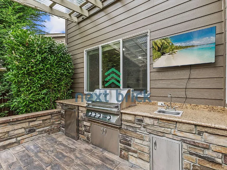 27174 SE 18th Pl — Photo 31