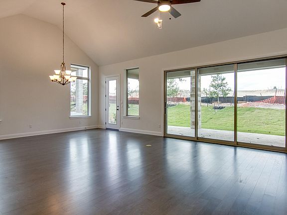 The Cammrie Family Room